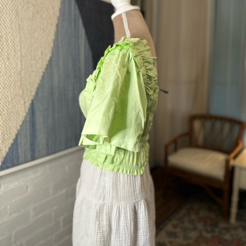 Zara Green Ruffle Statement Sleeve Ruched Blouse - Picture 6 of 8